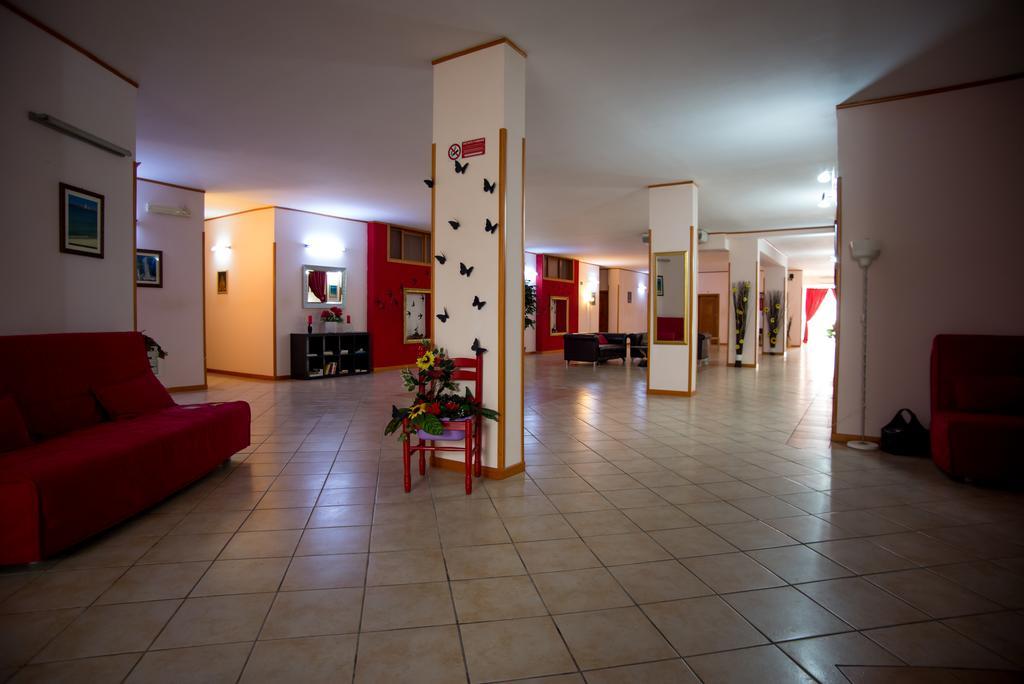 Hotel Residence Lupiae Лечче Экстерьер фото