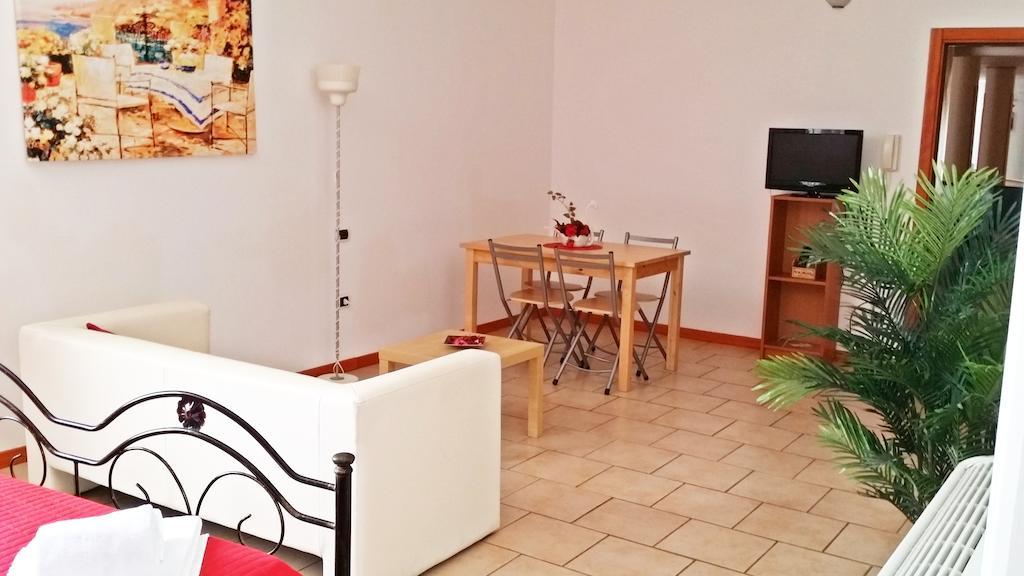 Hotel Residence Lupiae Лечче Номер фото